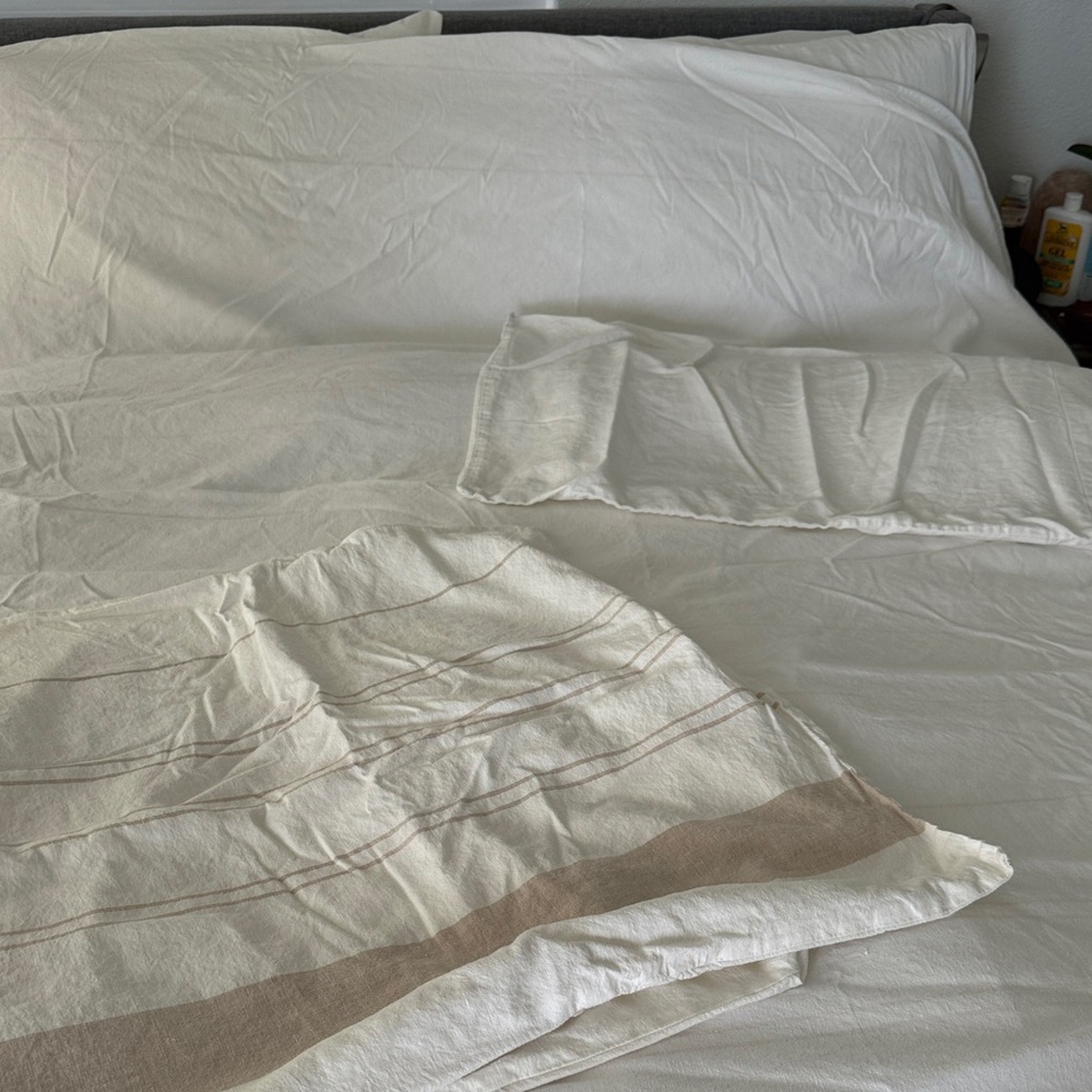 West Elm Hemp cotton ivory w/ sand stripe duvet cover f/q set